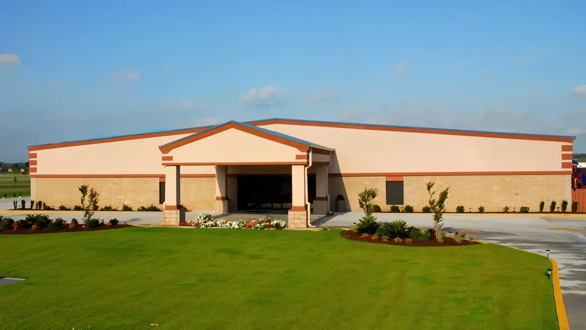 Buck Steel steel church buildings